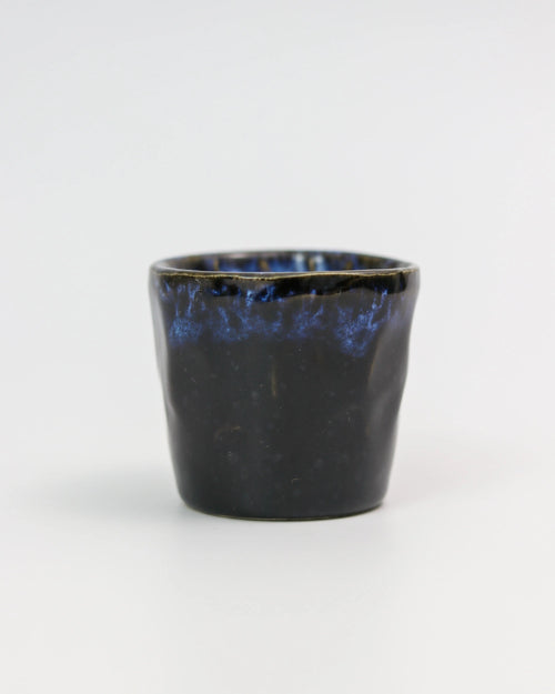 Lava coffee cup – ceramic in deep blue